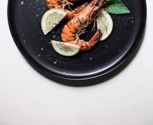 Cooked & Peeled Prawns image 3